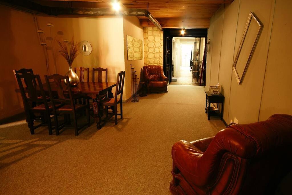 Chambre Dans Maison De Ville - 2 Personnes Oloron-Sainte-Marie Zewnętrze zdjęcie